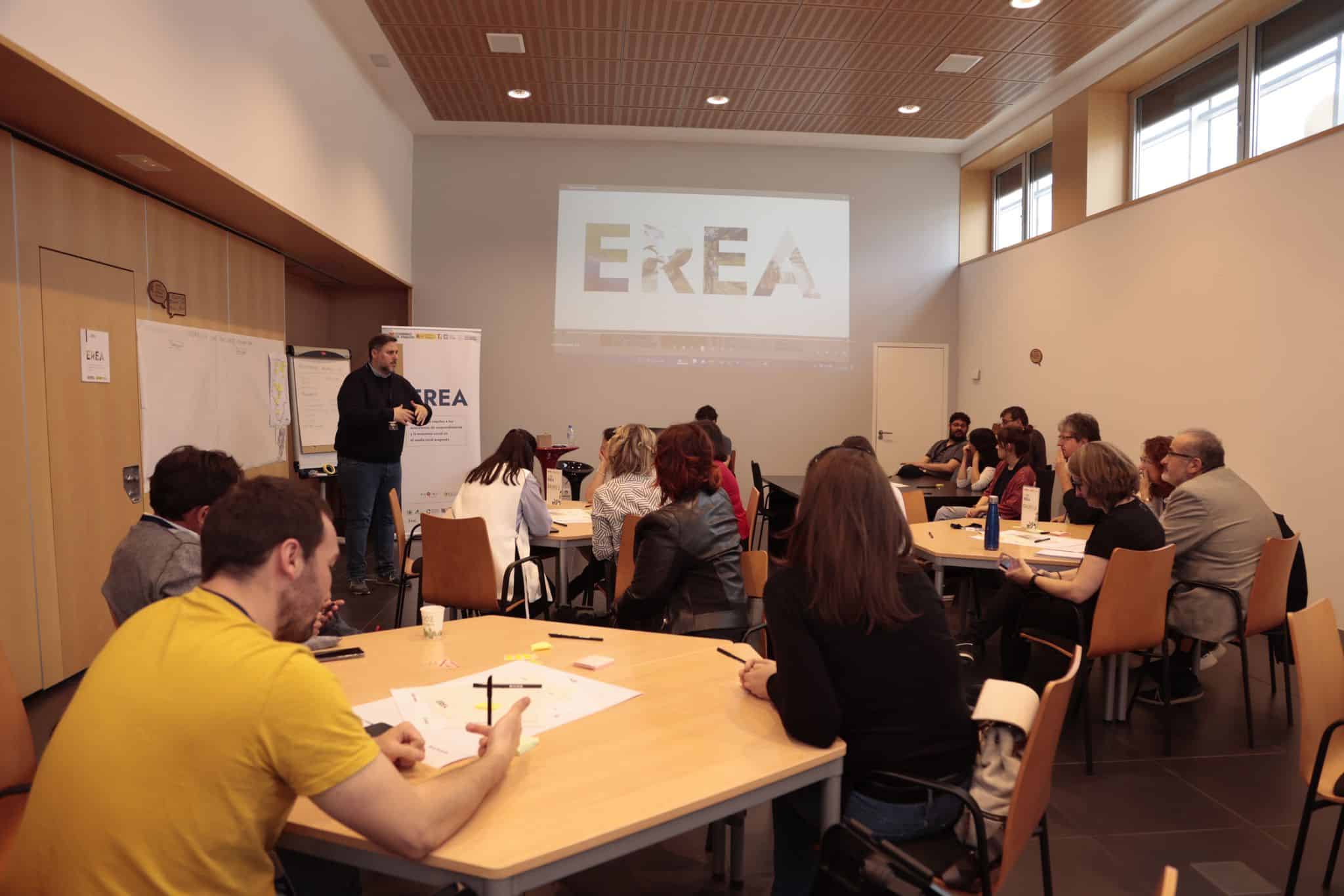 Lee más sobre el artículo EREA clausura su primera edición con un encuentro entre participantes y tutores